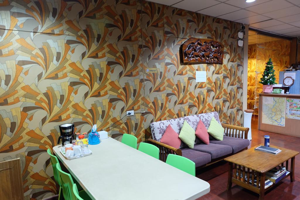 Decordo Hostel Bangkok Exterior foto