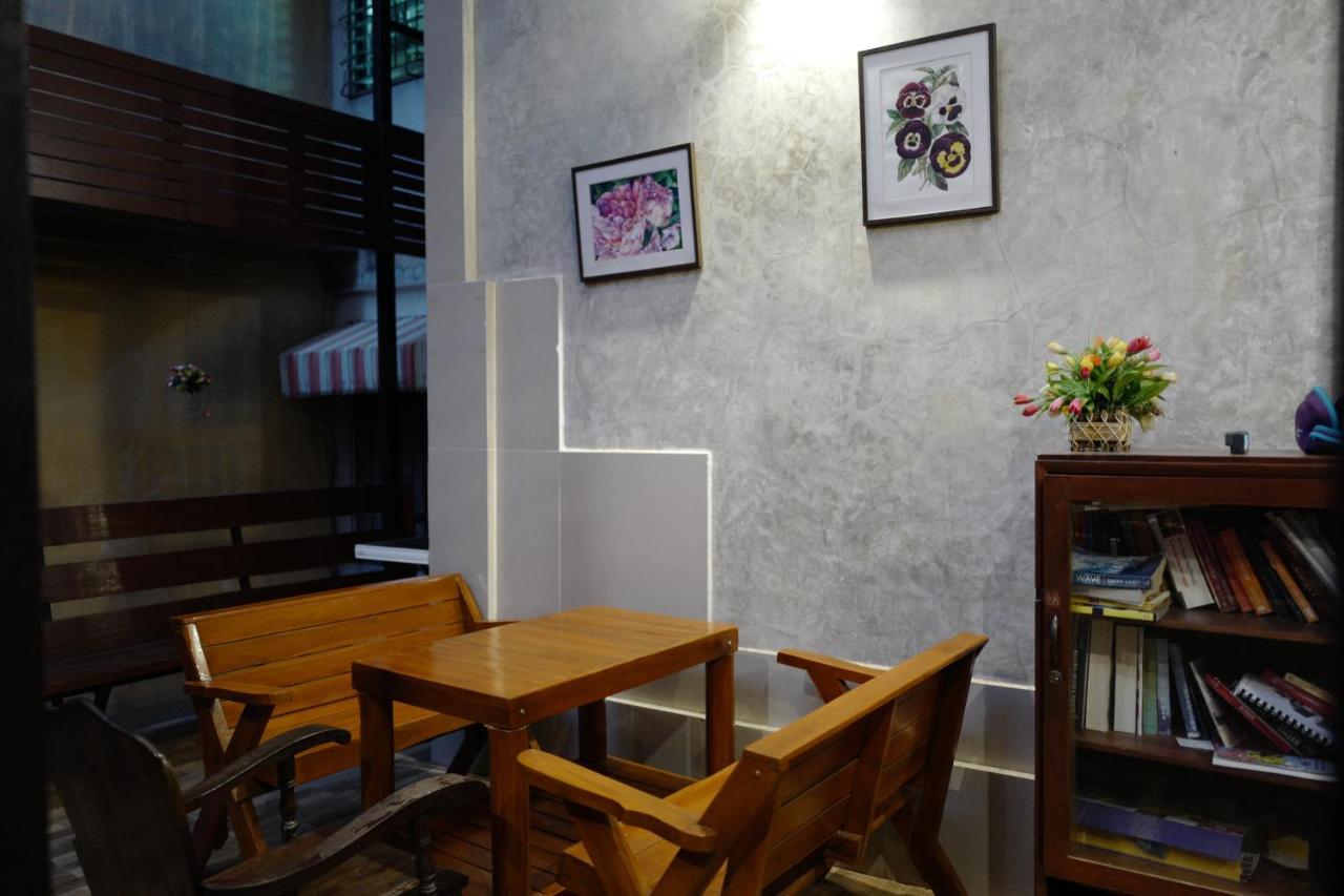 Decordo Hostel Bangkok Exterior foto